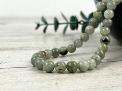 Labradorite Necklace, Chakra Balancing Necklace, Healing Gemstones Necklace, Crystal Necklace, Beaded Necklace, Protection Necklace