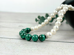 Malachite Necklace, Freshwater Pearl Necklace, Choker Necklace, Birthday Gift For Her, Handmade Jewelry, Statement Necklace, Pearl Necklace