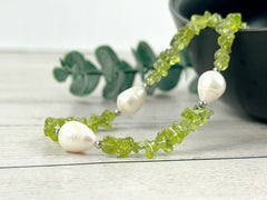Green Beaded Necklace, Peridot Necklace, Choker Necklace, Baroque Pearl Necklace, Gemstone Necklace, Boho Necklace, Gift for her