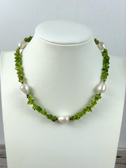 Green Beaded Necklace, Peridot Necklace, Choker Necklace, Baroque Pearl Necklace, Gemstone Necklace, Boho Necklace, Gift for her