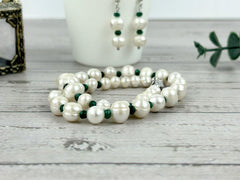 Pearl Necklace Gift for her, Emerald Necklace, Freshwater Pearl Choker, Emerald Choker, Gemstones Necklace, Gift for Mom, Gift for Wife