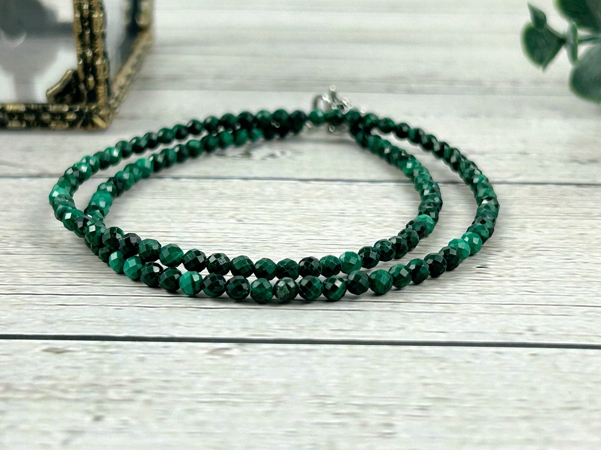 Malachite Necklace, Green Beaded Choker Necklace, Birthday Gift for Her, Jewelry Gift for Mom, Boho Necklace, Layering Necklace