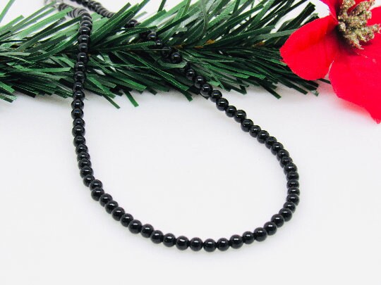 Black Onyx Choker Necklace - Healing Crystal Stone Jewelry for Women - Natural Protection Necklace - Beautiful Gemstone Pendant