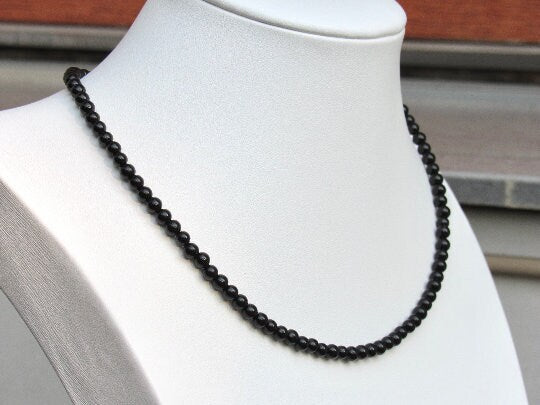 Black Onyx Choker Necklace - Healing Crystal Stone Jewelry for Women - Natural Protection Necklace - Beautiful Gemstone Pendant