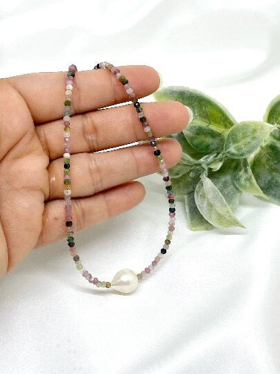 Beaded Choker Necklace, Tourmaline Necklace, Baroque Pearl Necklace, Beaded Necklace, Choker Necklace, Boho Necklace, Minimalist Necklace
