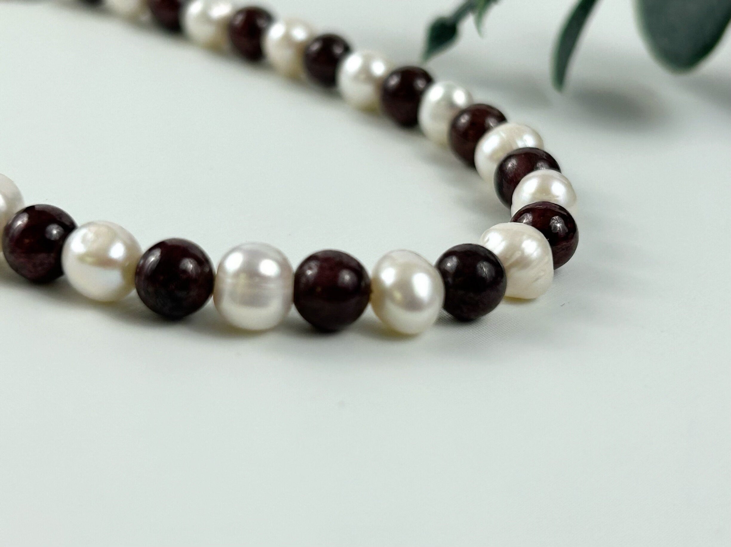 Freshwater Pearl Necklace, Beaded Necklace, Garnet Necklace, January Birthstone Jewelry, Pearl Bridal Necklace, Necklace for Her