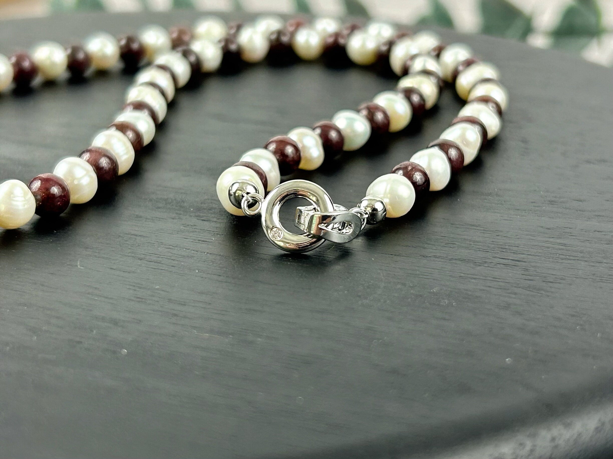 Freshwater Pearl Necklace, Beaded Necklace, Garnet Necklace, January Birthstone Jewelry, Pearl Bridal Necklace, Necklace for Her