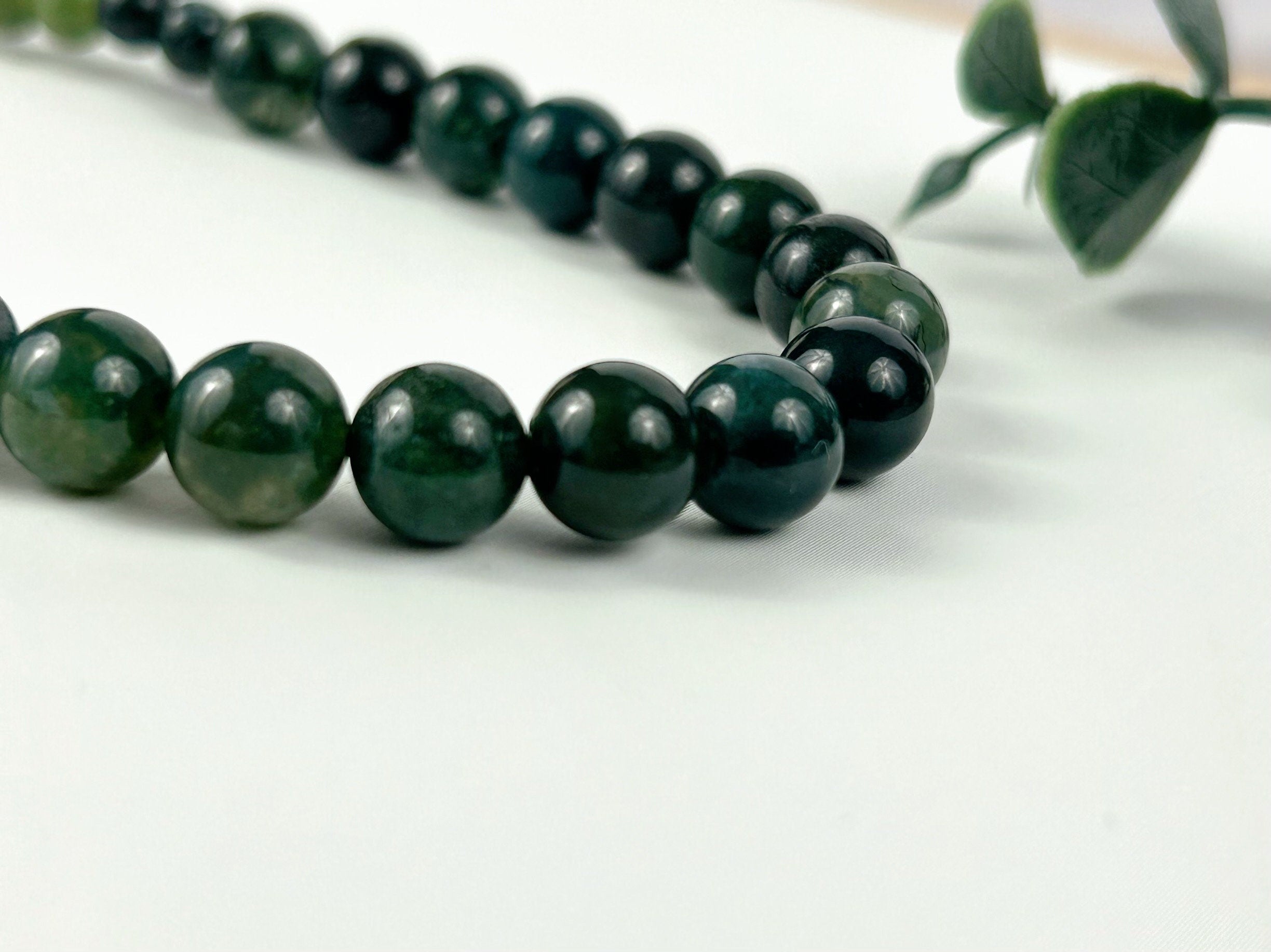 Moss Agate Necklace, Green Beaded Necklace, Natural Stone Jewelry, Gemstone Necklace, Personalized Necklace, Healing Stones Necklace