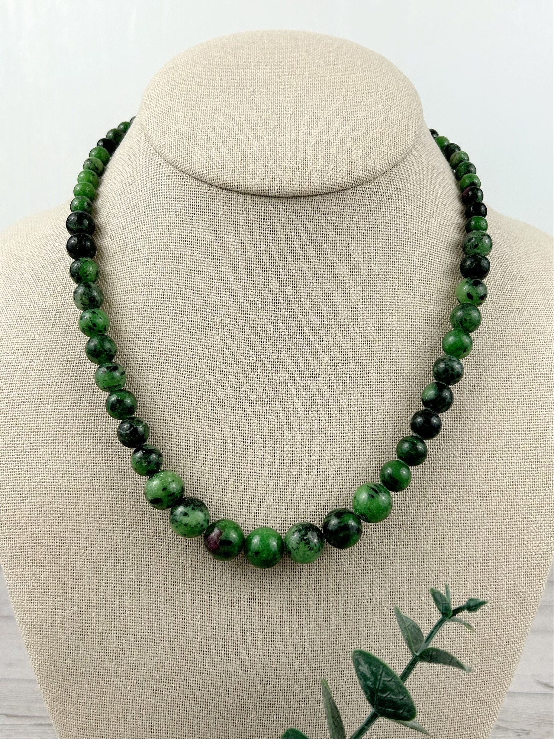 Ruby Zoisite Necklace, Beaded Necklace, Handmade Jewelry, Green Beaded Necklace, Energy Necklace, Natural Stone Necklace, Elegant Necklace