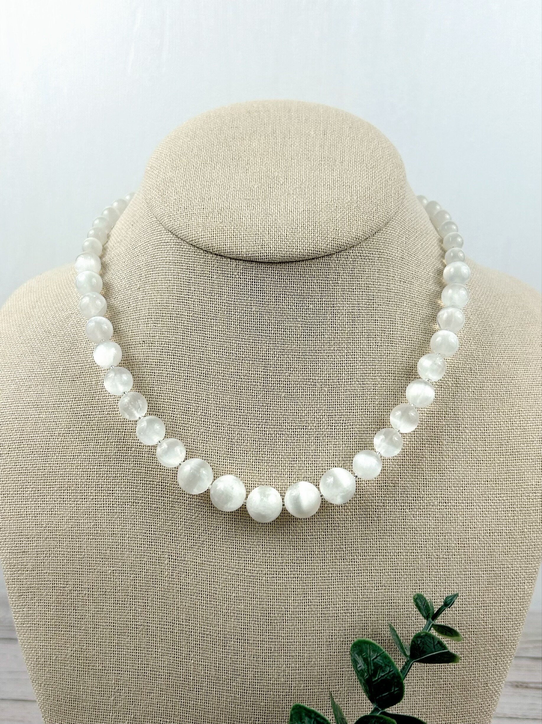 Selenite Necklace, White Beaded Necklace, Reiki Necklace, Positive Energy, Gemstones Jewelry, Healing Stone Yoga Necklace,