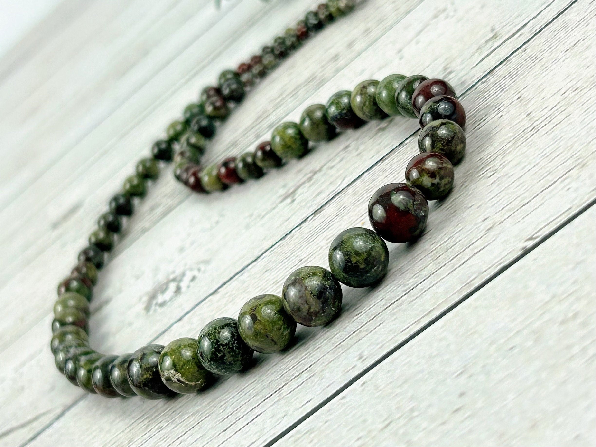 Dragon Bloodstone Necklace, Green Beaded Necklace, Gift for Her, Gemstones Jewelry, Healing stone Necklace,Natural Stone Necklace