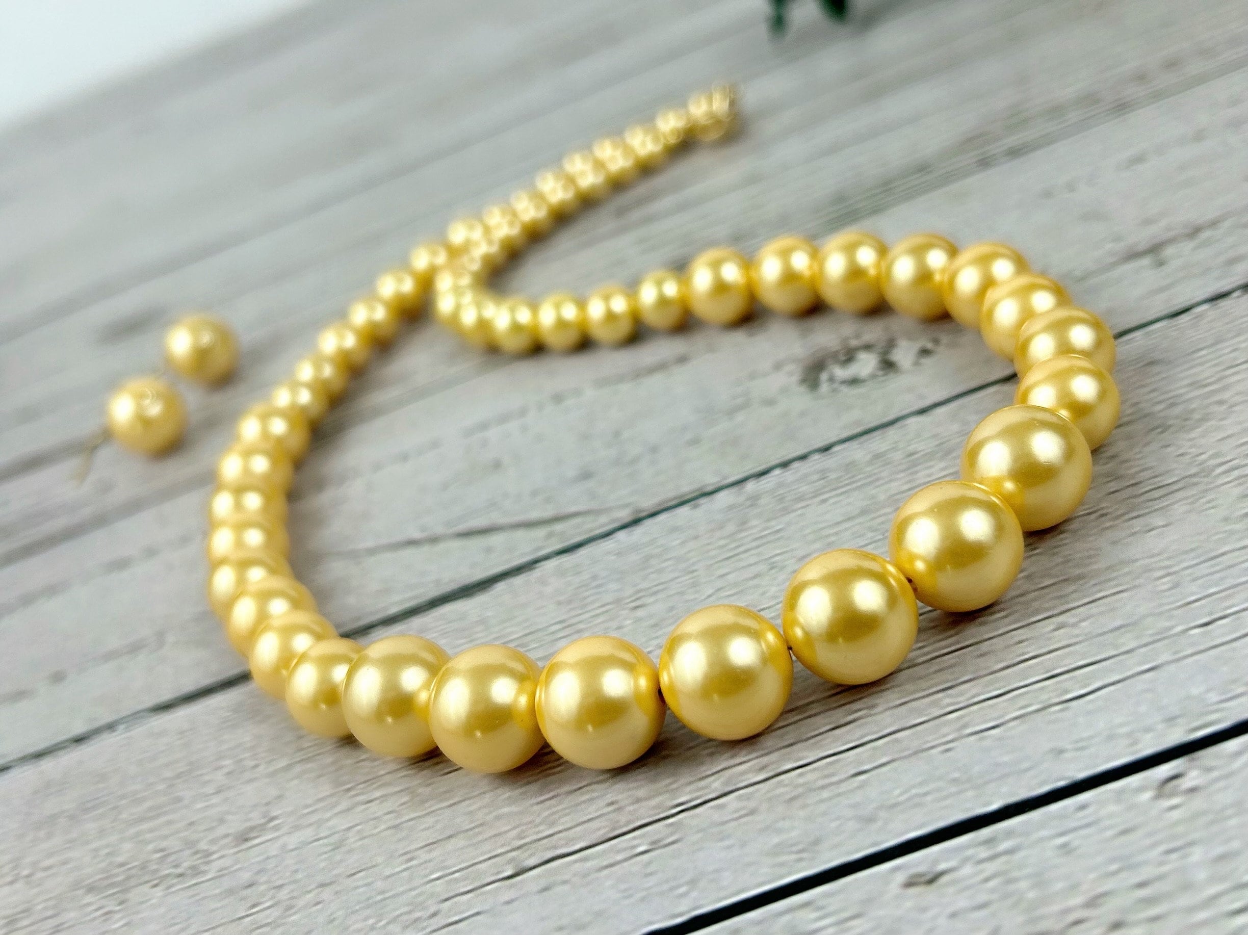 Pearl Necklace, Shell Pearl Necklace, Golden Pearl Necklace, Pearl Jewelry, Necklace for Women, Birthday Gift for Her, Bridesmaid Gift