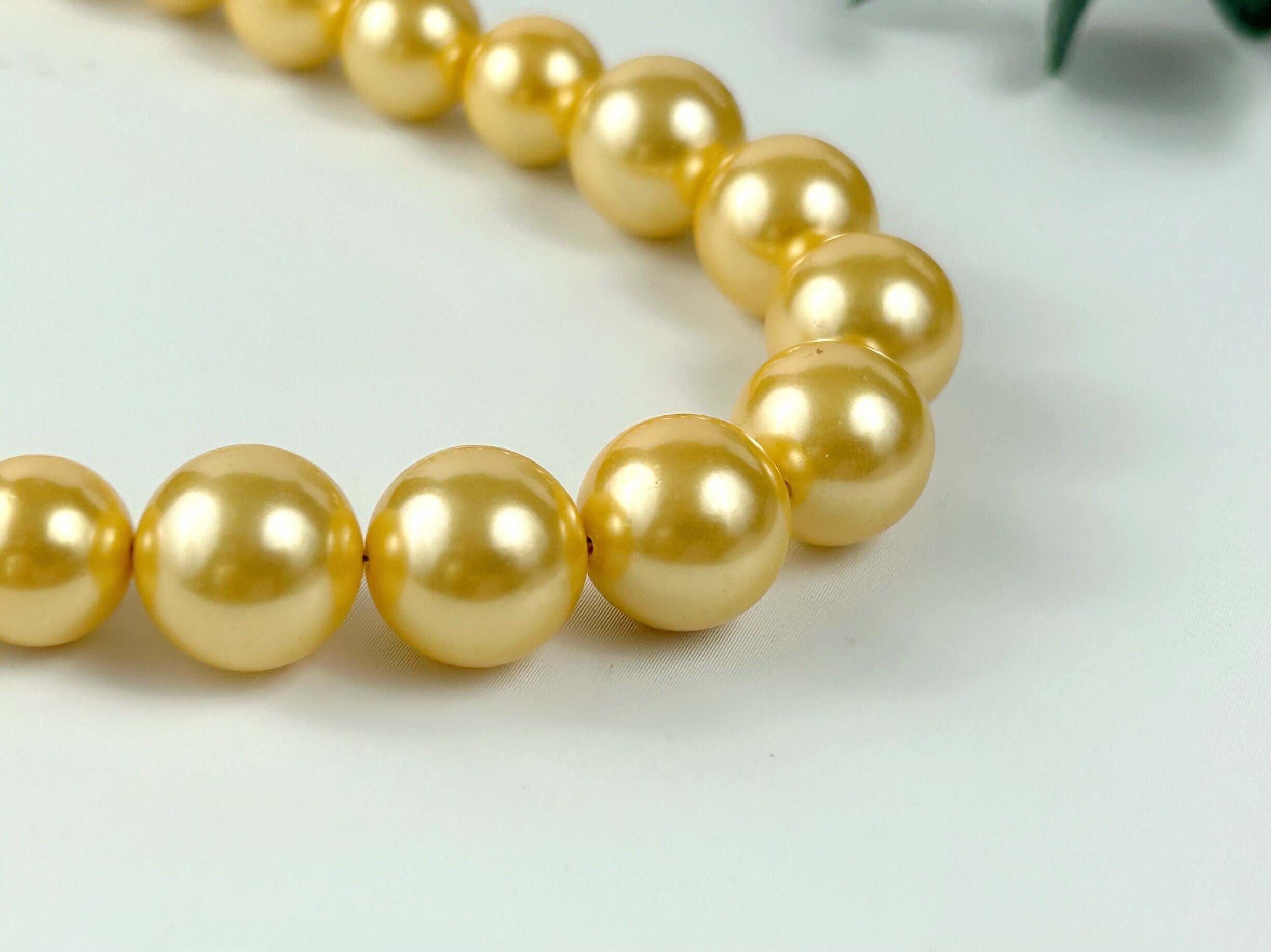 Pearl Necklace, Shell Pearl Necklace, Golden Pearl Necklace, Pearl Jewelry, Necklace for Women, Birthday Gift for Her, Bridesmaid Gift