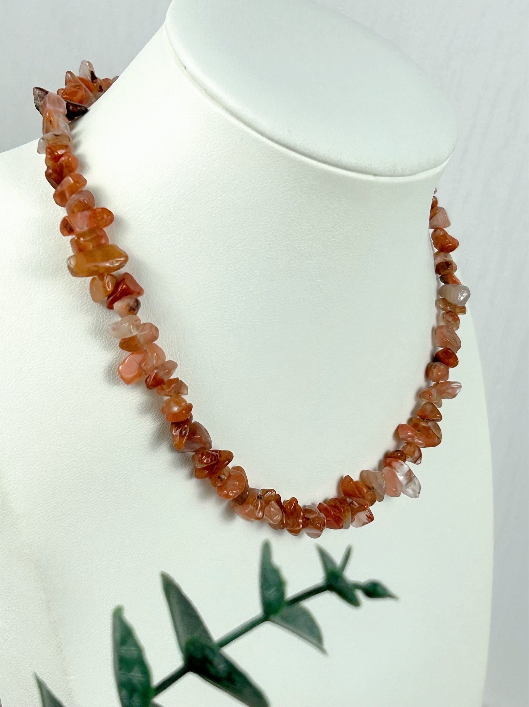 Carnelian Necklace, Beaded Choker, Carnelian Choker Necklace, Gemstone Chip Necklace, Boho Necklace, Layered Necklace, Feminine Jewelry