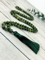 Green Jade Mala Necklace, 108 Mala Necklace, Japa Mala, Prayer Beads Necklace, Hand Knotted Mala, Meditation Necklace, Handmade Jewelry