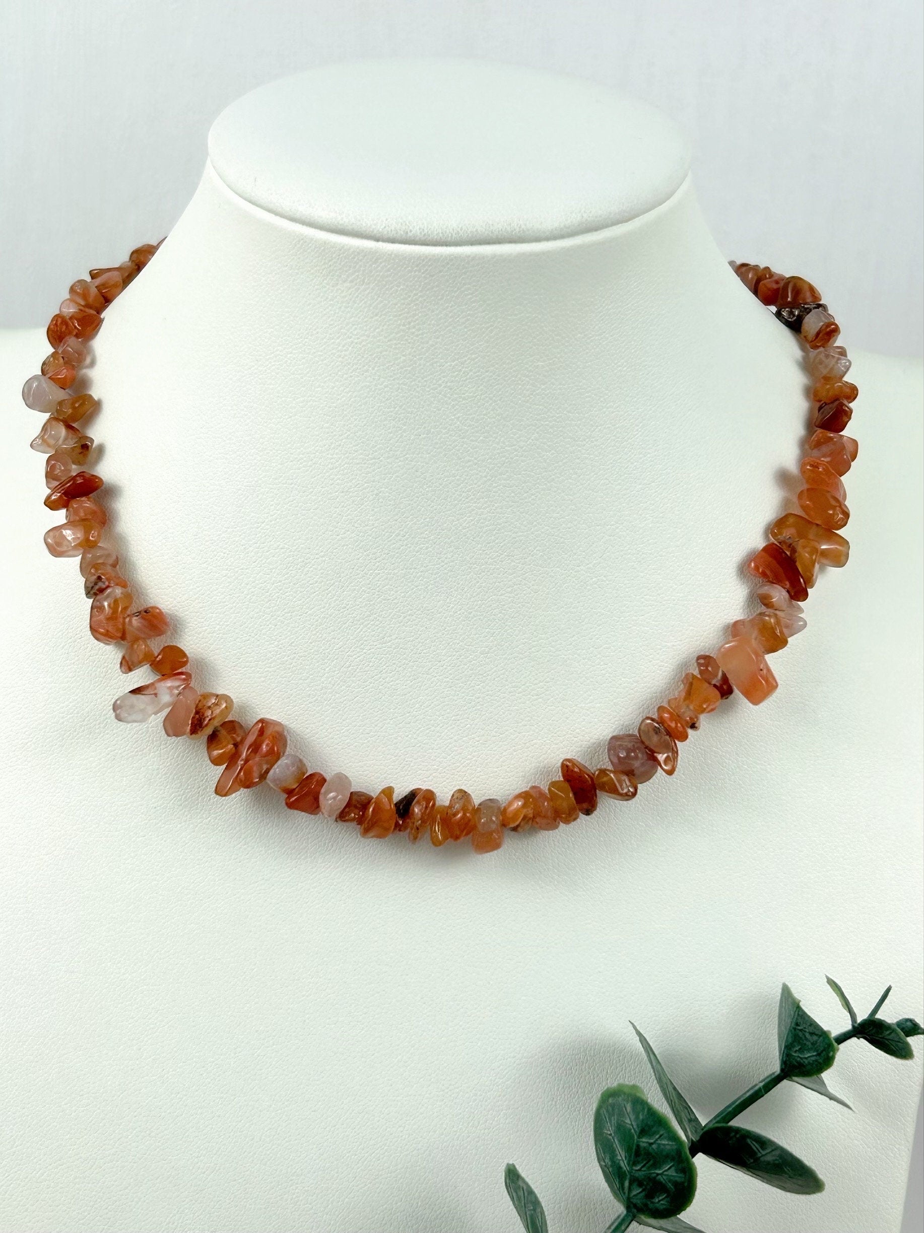 Carnelian Necklace, Beaded Choker, Carnelian Choker Necklace, Gemstone Chip Necklace, Boho Necklace, Layered Necklace, Feminine Jewelry