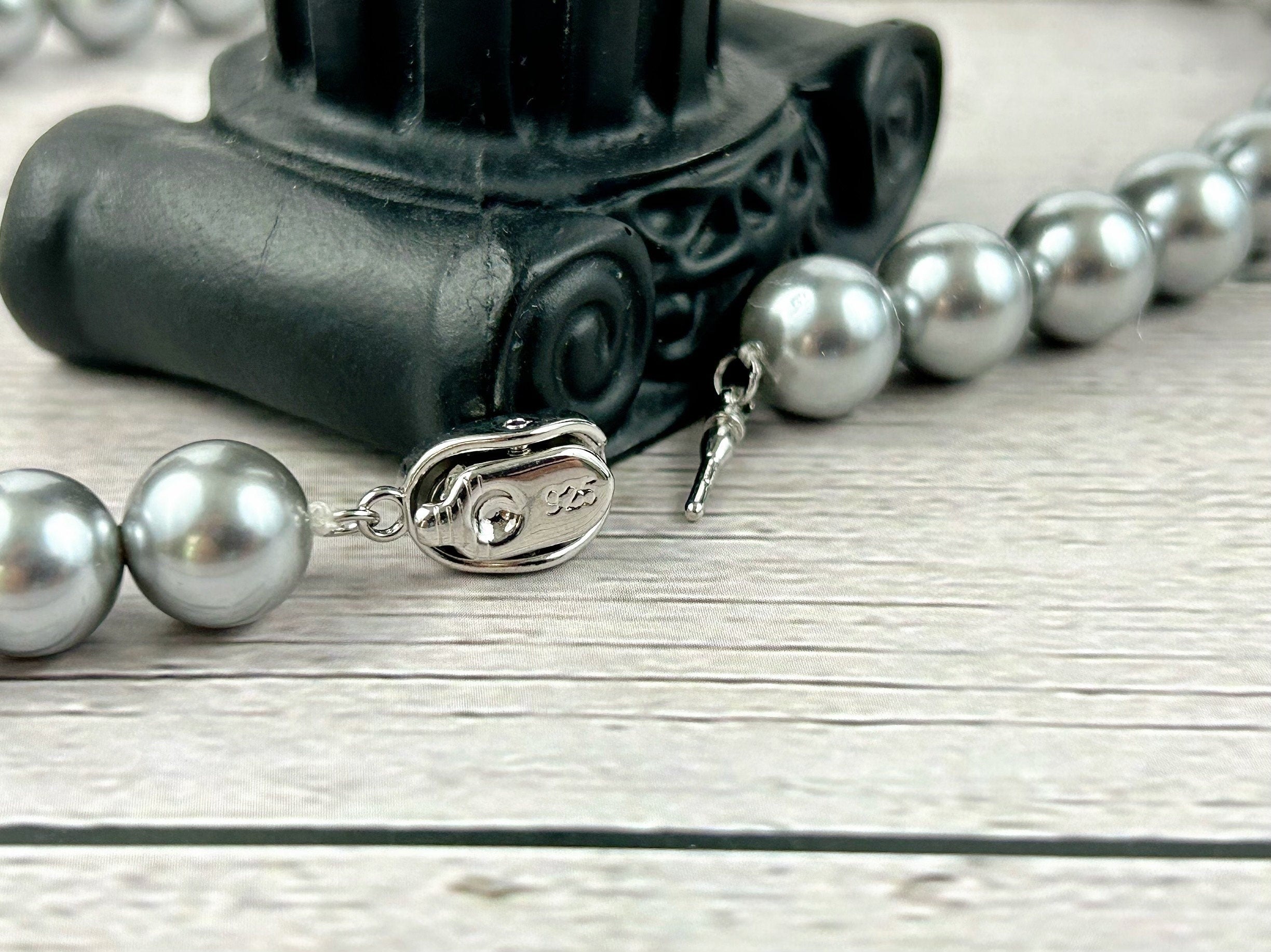 Silver Gray Pearl Necklace, Shell Pearl Necklace, Handmade Jewelry, Grey Pearl Jewelry, Birthday Gift for Her, Bridesmaid Gift