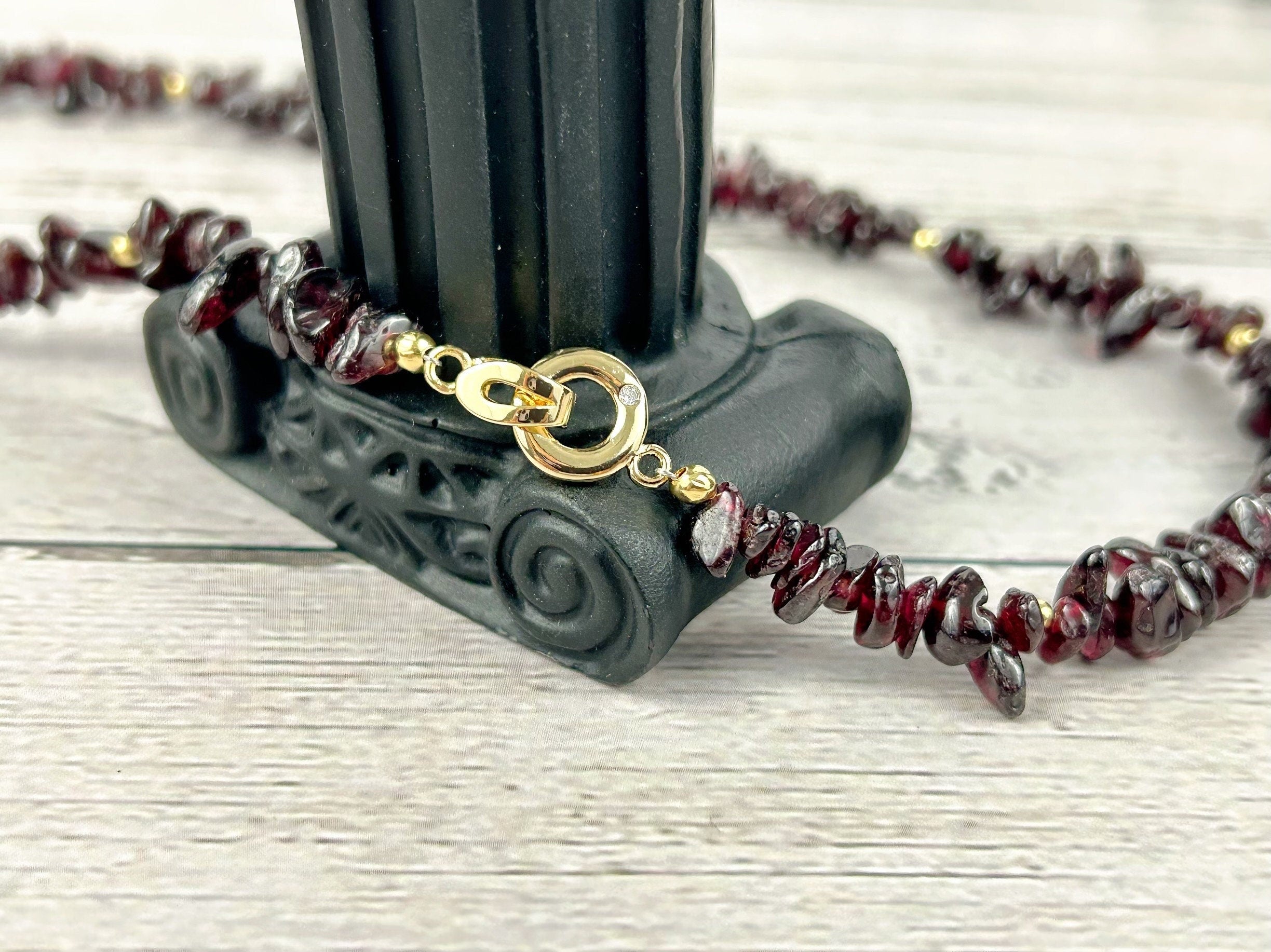 Garnet Necklace, Garnet Choker, January Birthstone Choker Necklace, Gemstone Chip Necklace, Boho Necklace, Handmade Jewelry, Gift For Her