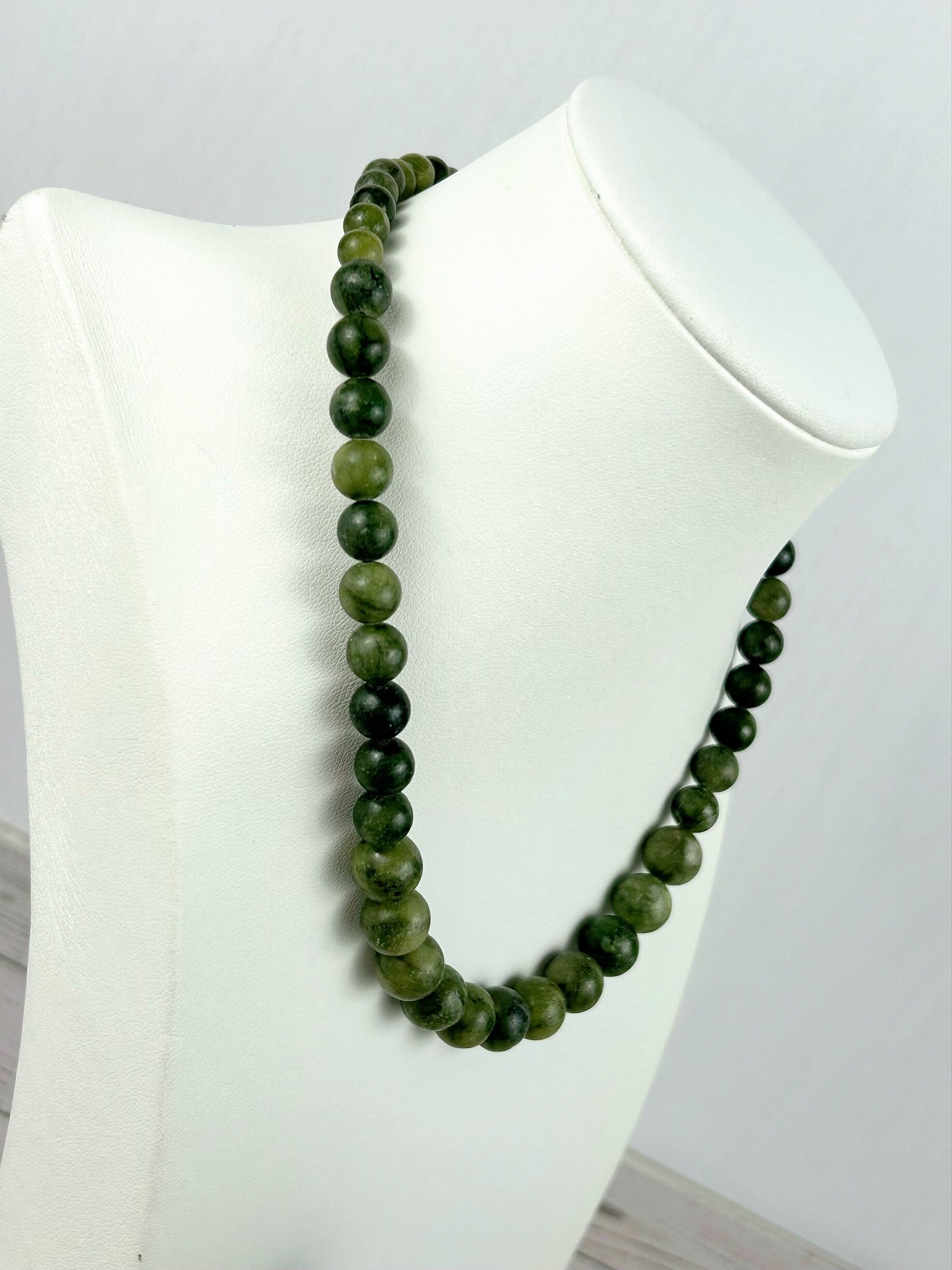 Canadian Jade Necklace, Green Beaded Necklace, Canada Jade Necklace, Protection Necklace, Abundance Necklace, Good Luck Gift for Her