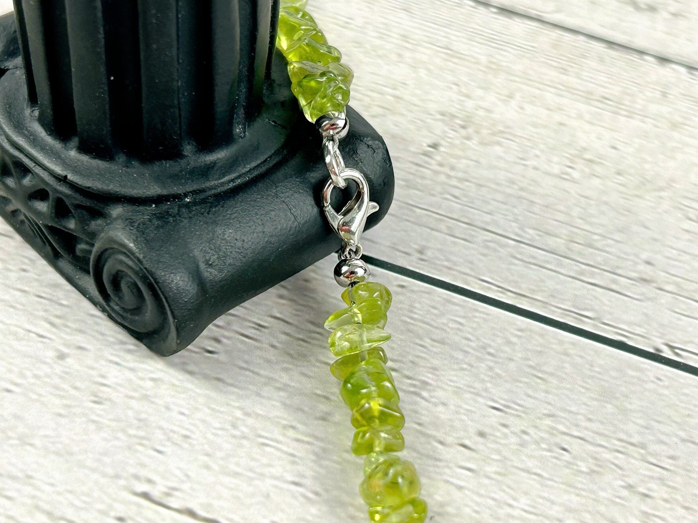 Green Beaded Necklace, Peridot Necklace, Choker Necklace, Baroque Pearl Necklace, Gemstone Necklace, Boho Necklace, Gift for her