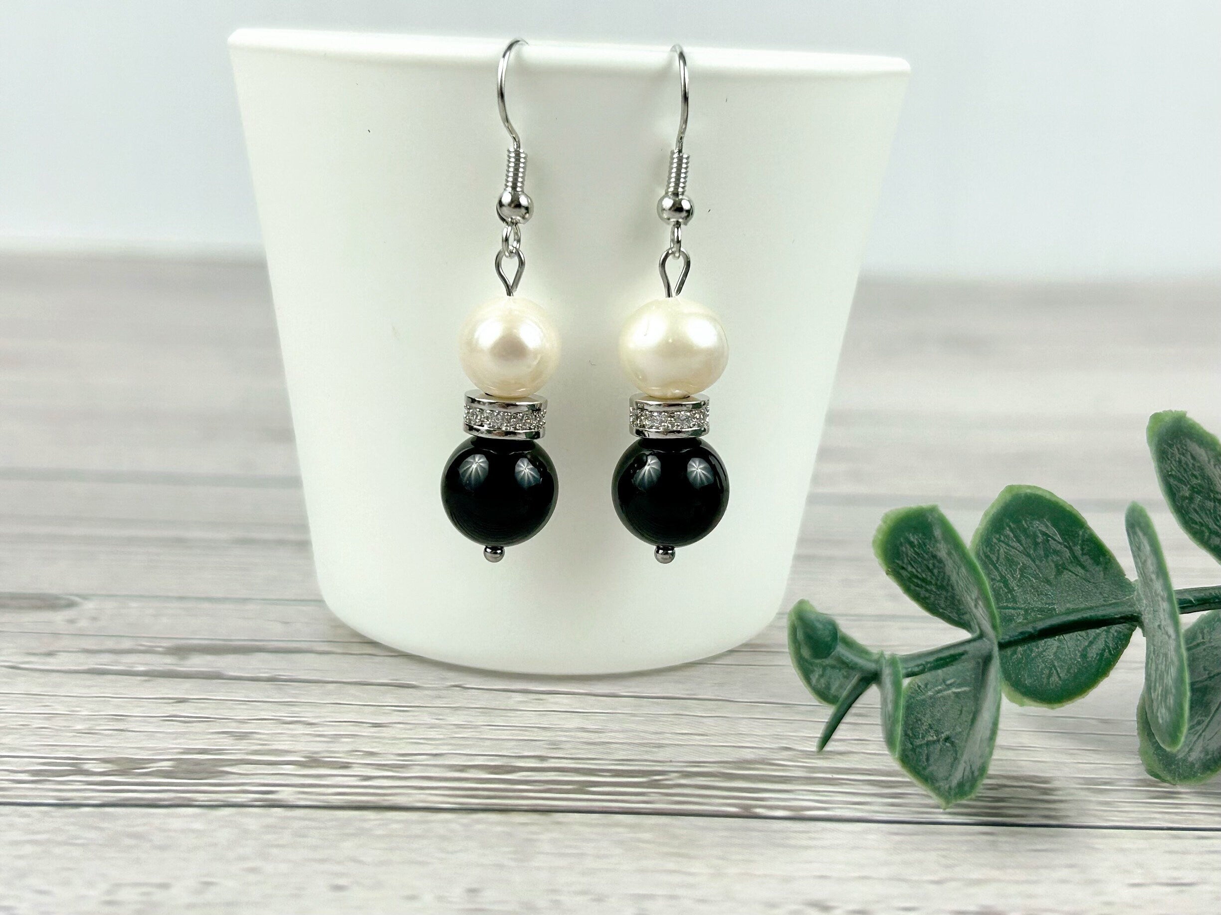 Black Onyx Earrings, Freshwater Pearl Earrings, Gemstone Earrings, Gift For Her, Handmade Jewelry, Ear Jewelry, Gift for Sister