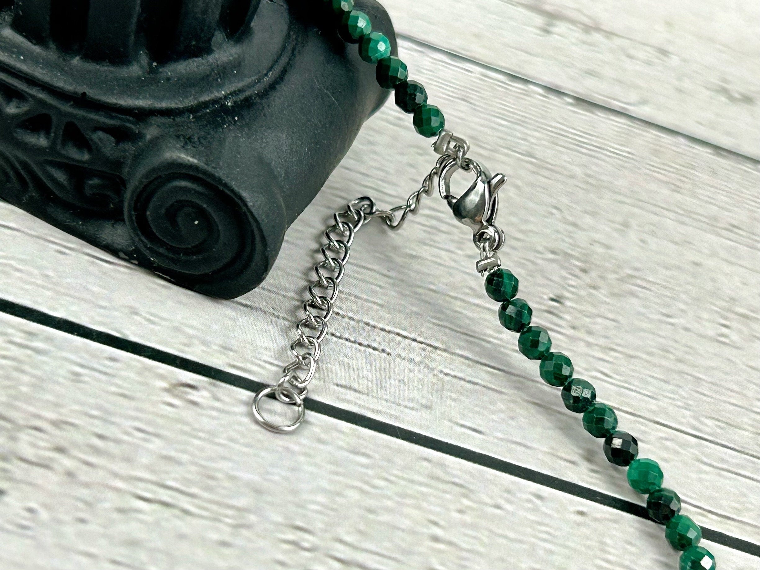 Malachite Necklace, Green Beaded Choker Necklace, Birthday Gift for Her, Jewelry Gift for Mom, Boho Necklace, Layering Necklace