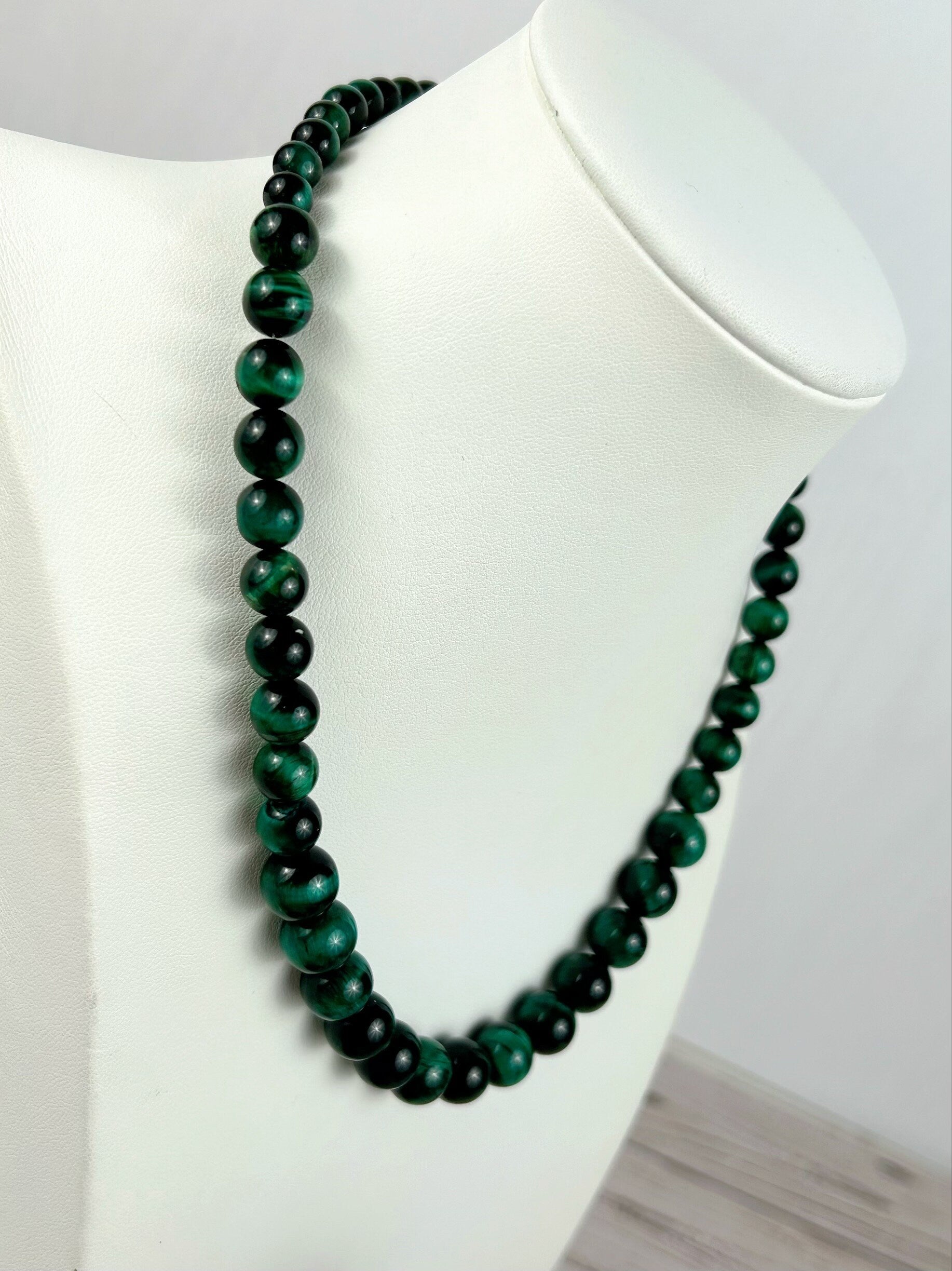 Tiger Eye Necklace, Gemstones Necklace, Green Beaded Necklace, Protection Jewelry, Gemstone Jewelry, Handmade Jewelry, Gift for Her