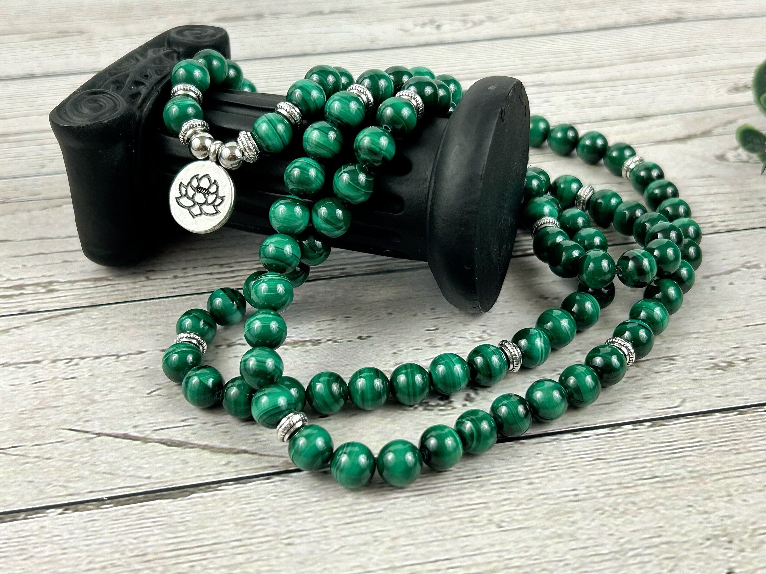 Malachite Mala, Green Beaded 108 Mala Necklace, Japa Mala, Prayer Beads Necklace, Protection Mala, Meditation Necklace, Gift for Mom