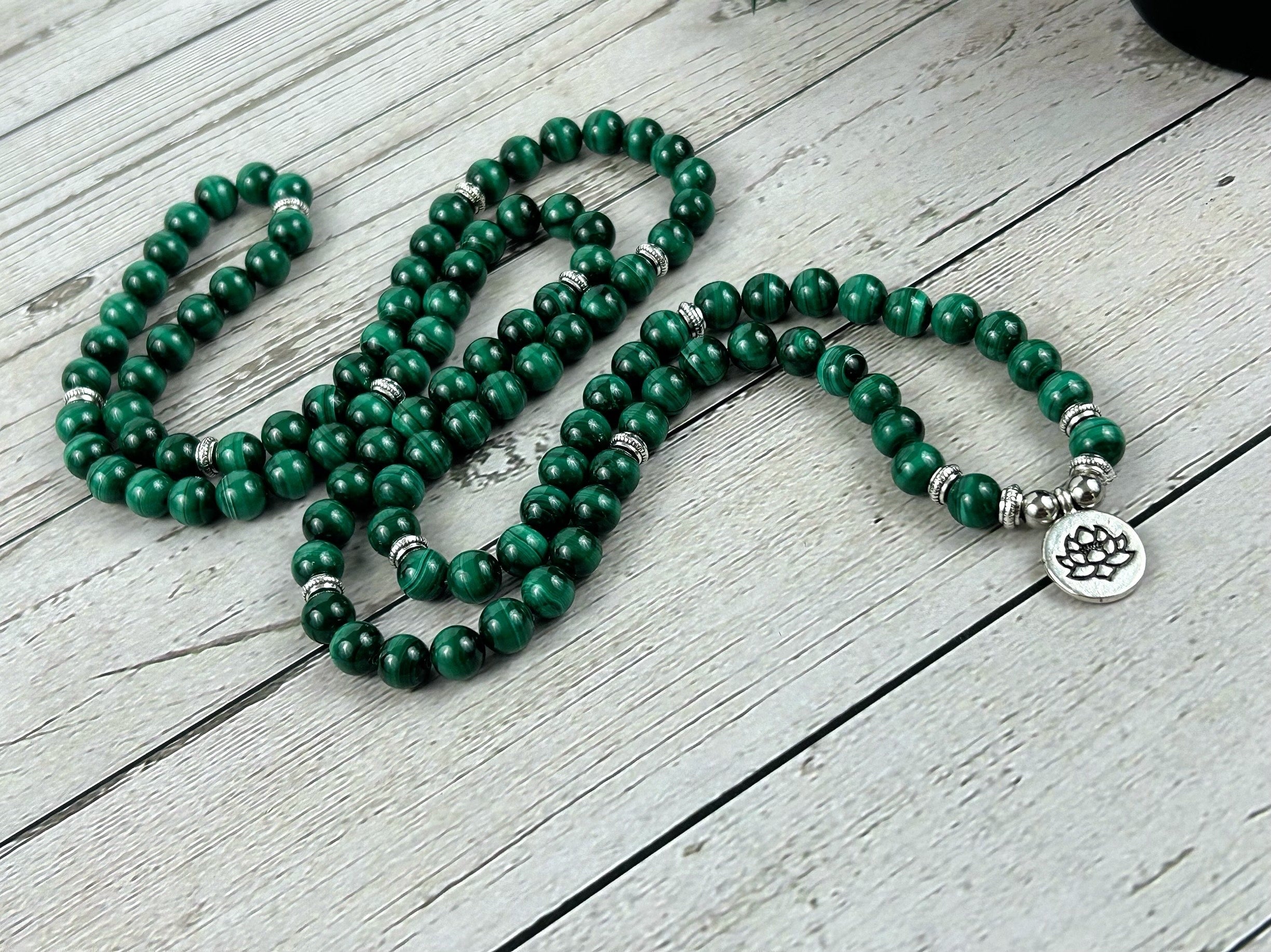 Malachite Mala, Green Beaded 108 Mala Necklace, Japa Mala, Prayer Beads Necklace, Protection Mala, Meditation Necklace, Gift for Mom