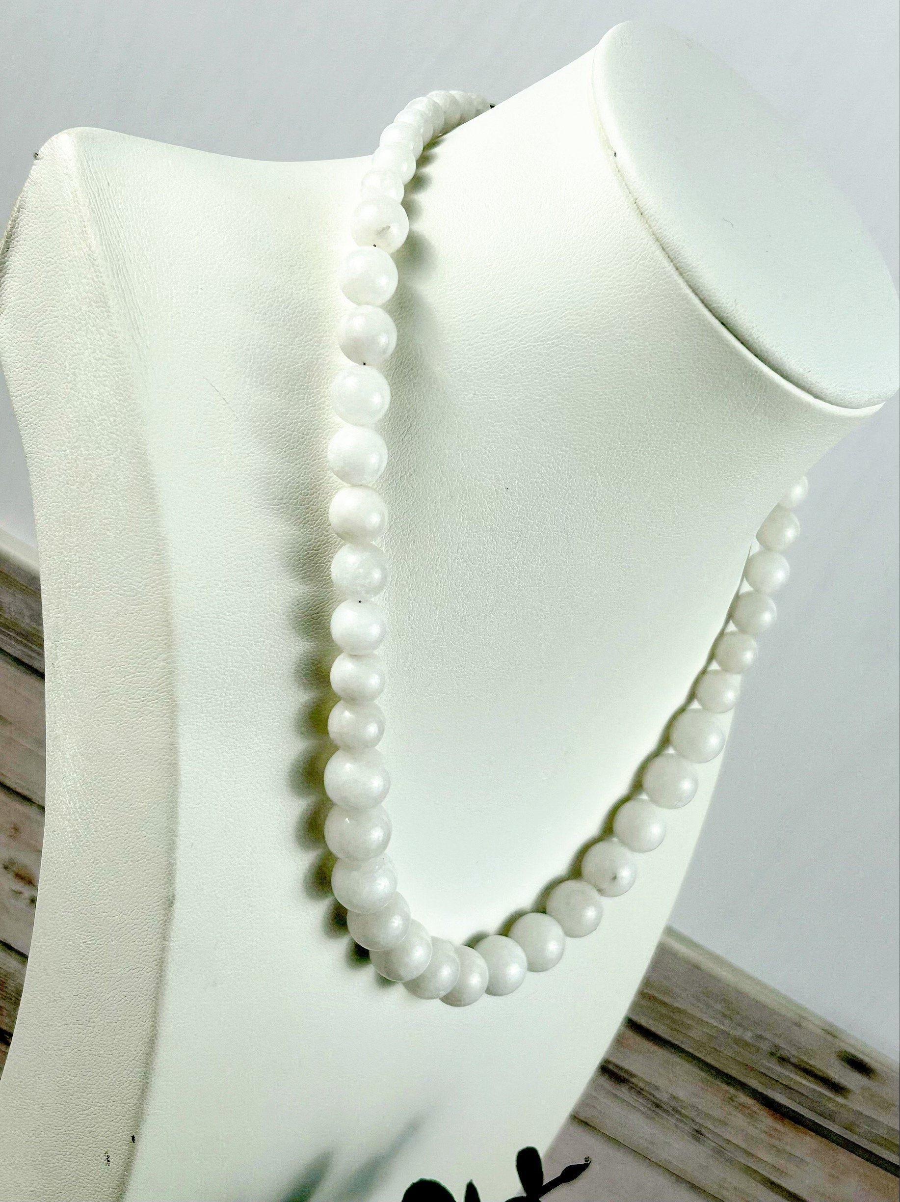 White Jade Necklace, White Beaded Necklace, Natural Stone Necklace, Gemstones Necklace, Birthday Gift for Her, Handmade Necklace