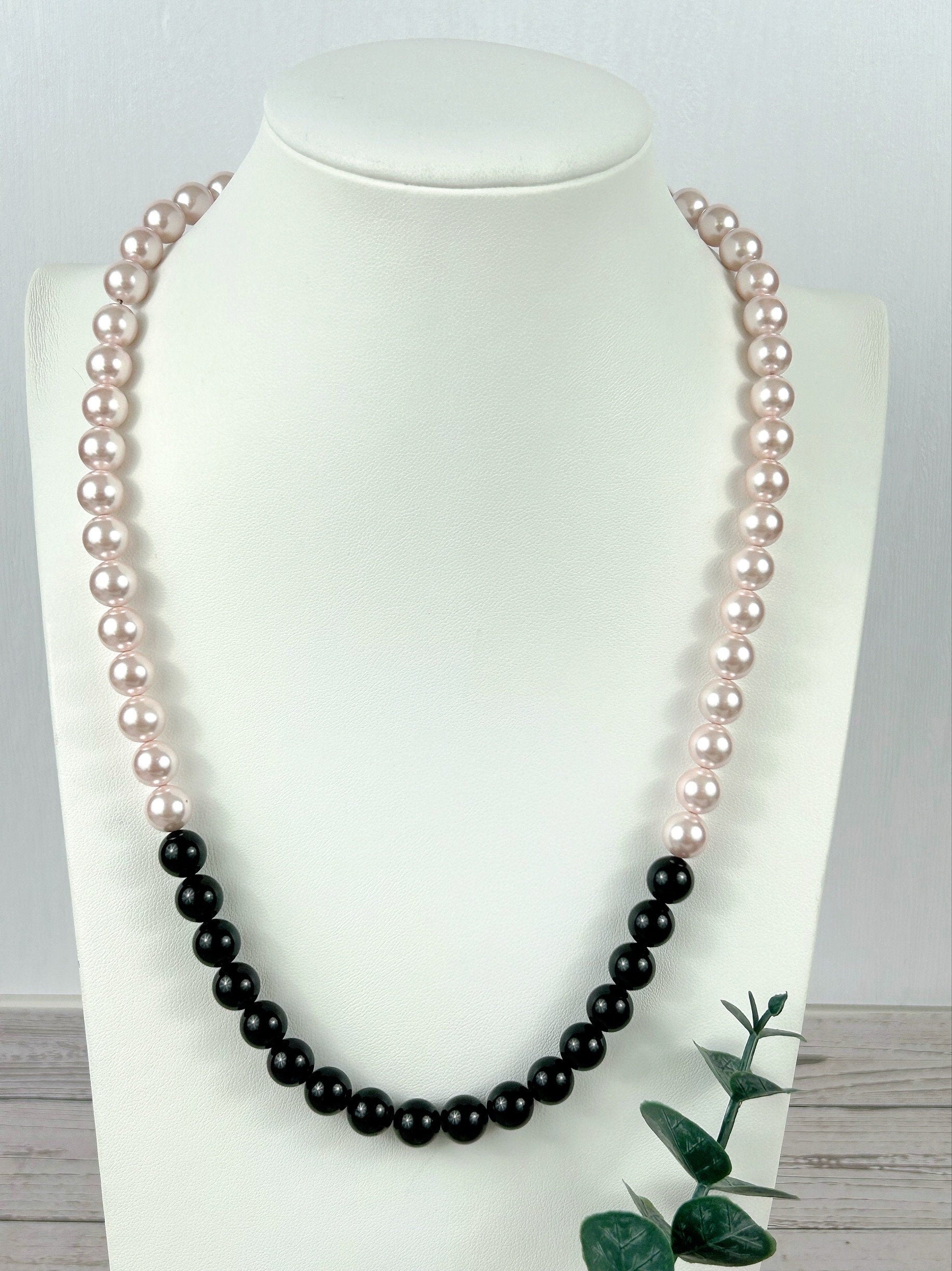 Black Onyx Necklace, Shell Pearl Necklace, Statement Necklace, Classic Necklace, Handmade Jewelry, Women Necklace, Gift For Her